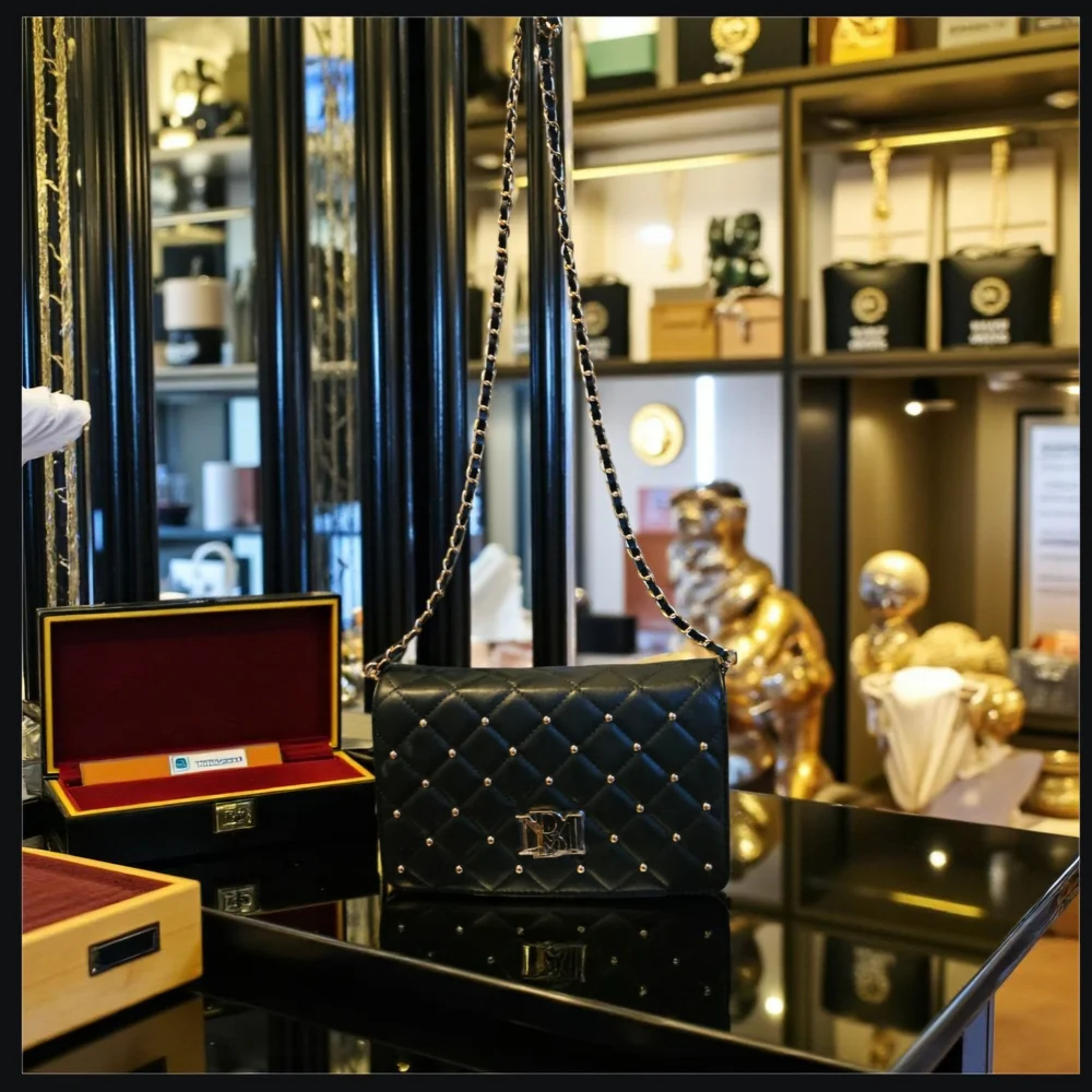 NWT - 3 Badgley Mischka Quilted Women's Bag Set - Red, Black, and Olive - Picture 6 of 16